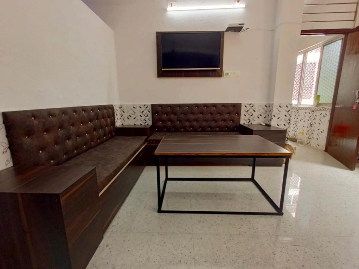 Chinta Haran Rest House Deoghar Zimmer foto
